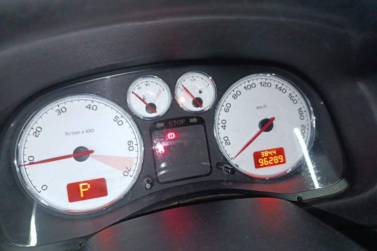 Used Peugeot 307 2013 Hatchback 1.6L Automatic Comfort Edition
