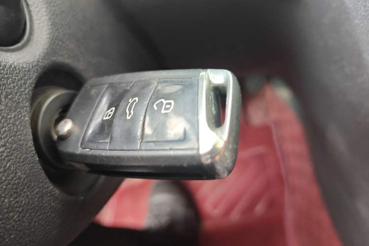 Used Volkswagen Lamando 2017 230TSI DSG Fashion Edition
