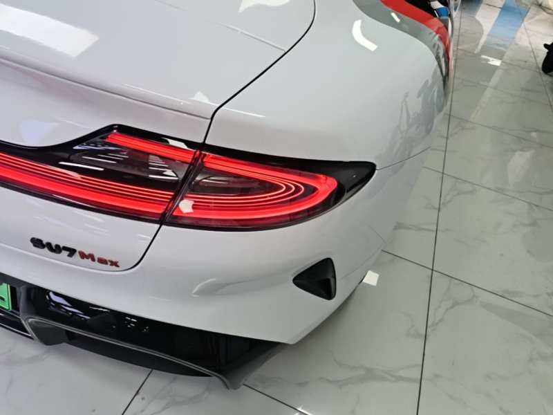 Used Xiaomi Auto SU7 2024 Four-Wheel Drive Ultra-Long Range Advanced Intelligent Driving Max Edition — 7