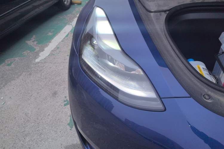 Used Tesla Model Y 2024 Long-Range All-Wheel-Drive Version