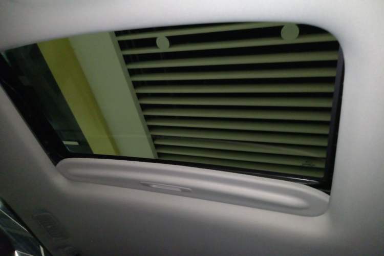 Used GAC Trumpchi M6 2019 270T DCT Luxury Edition (6-seater) China VI Headliner