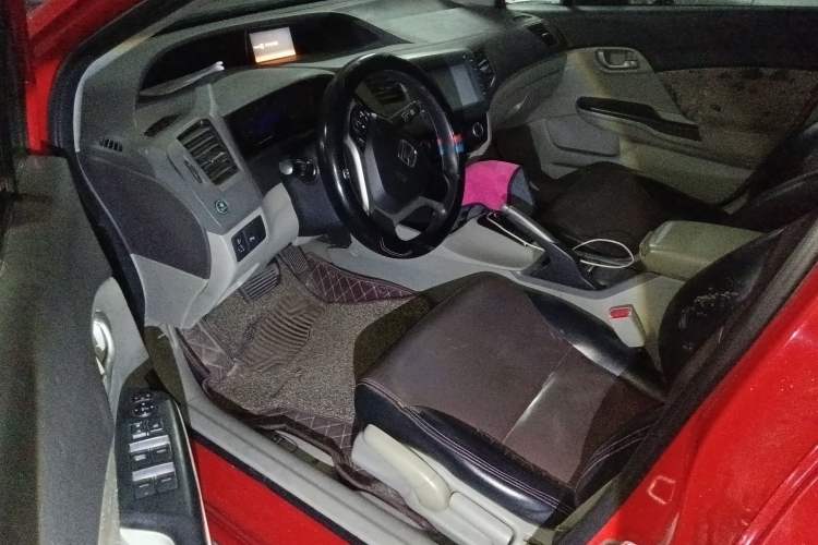 Used Honda Civic 2013 10th Anniversary 1.8L Automatic Comfort Version