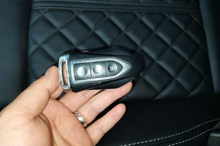 Used Zotye Z500 2016 1.5T Manual Luxury Edition Vehicle Key