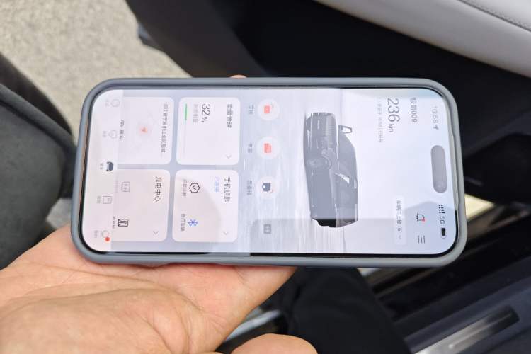 Used Zeekr 009 2024 7-Seater Aisle Version 108 kWh