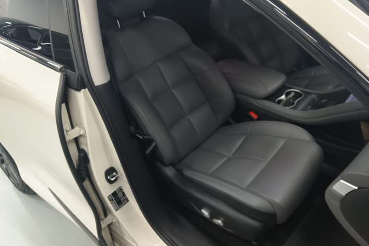 Used IM LS6 2023 Max Standard Edition