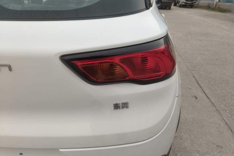 Used Dongfeng Fengon 500 2022 1.5L CVT Enjoyment Version
