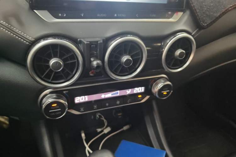 Used Nissan Sylphy 2021 1.6L XL CVT Enjoyment Edition Audio And AC Panel