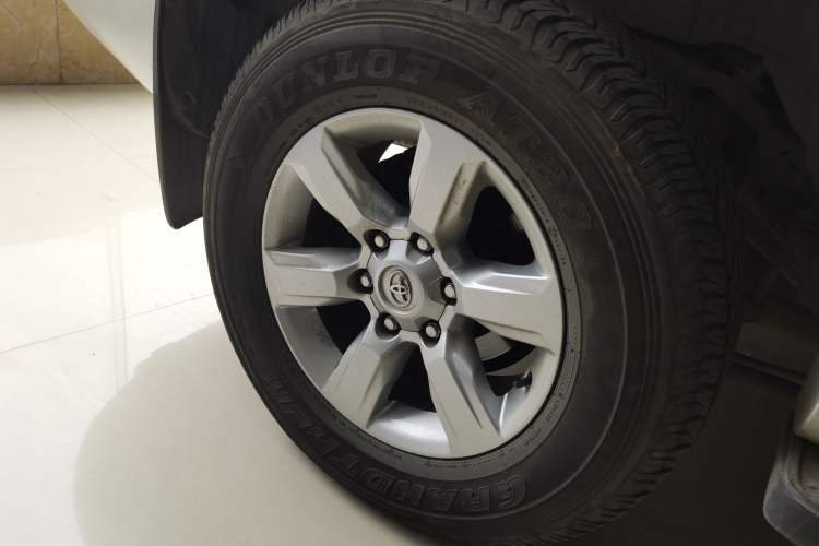 Used Toyota Prado 2016 2.7L Automatic Standard Edition
