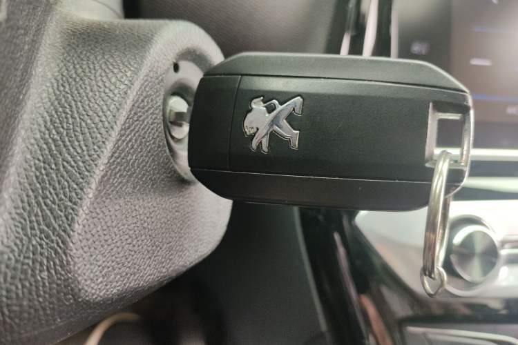 Used Peugeot 308 2018 1.6L Automatic Luxury Edition Vehicle Key