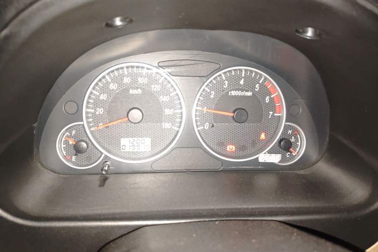 Used Dongfeng Xiaokang C37 2016 1.5L Standard II DK15-06 Instrument Cluster