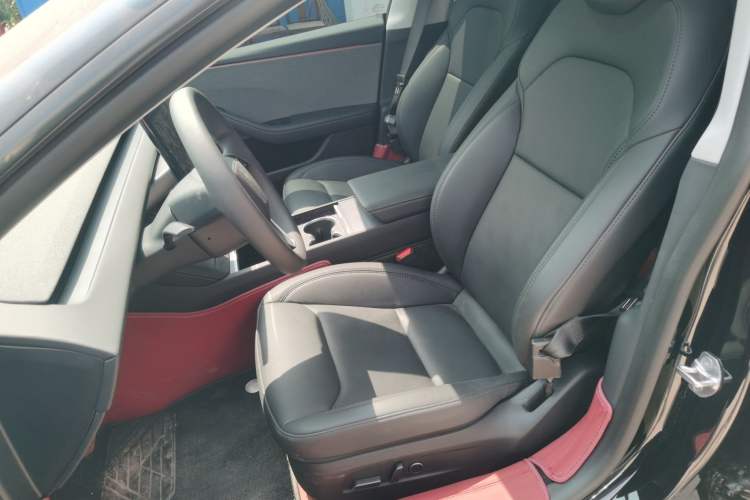 Used Tesla Model 3 2025 Rear-Wheel-Drive Version Left Front Seat