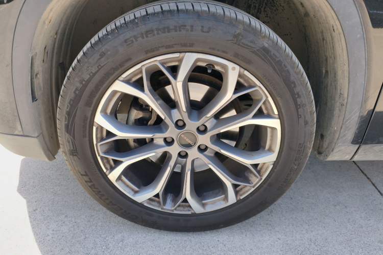 Used EXEED Lingyun 2019 1.6T Two-Wheel Drive Star曜 Edition Left Front Wheel Hub