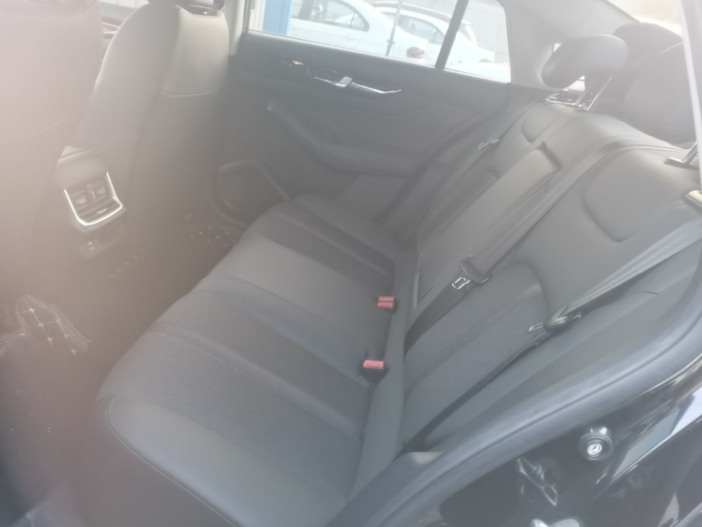 Dongfeng Aeolus Yixuan MAX 2024 1.5T Luxury Edition — снимка 20