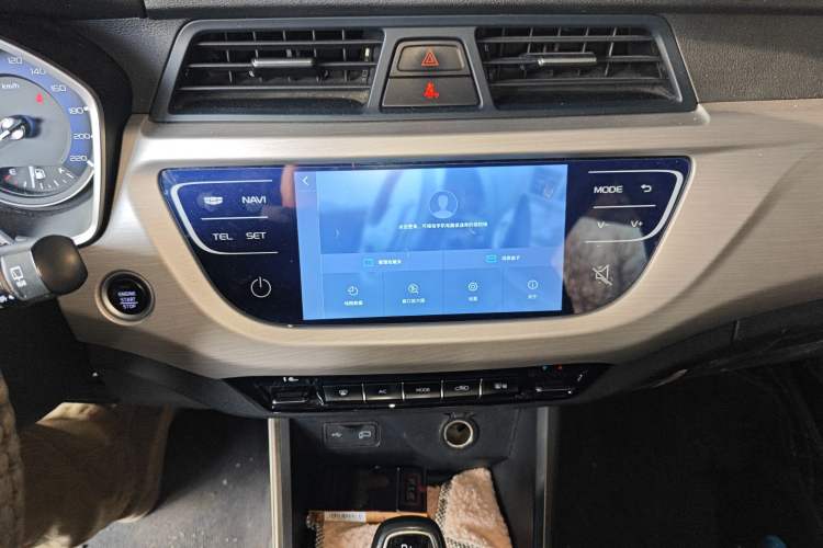 Used Geely Auto Vision X3 2019 Upgraded Model 1.5L CVT Prestige Version