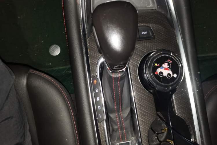 Used Chevrolet Malibu XL 2021 Redline 550T Automatic RuiLian Edition Gear Lever