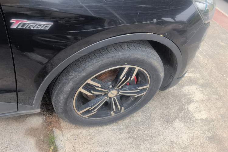 Used Zotye Domy X5 2017 Upgraded Model 1.5T Manual Luxury Edition Right Rear Wheel Hub