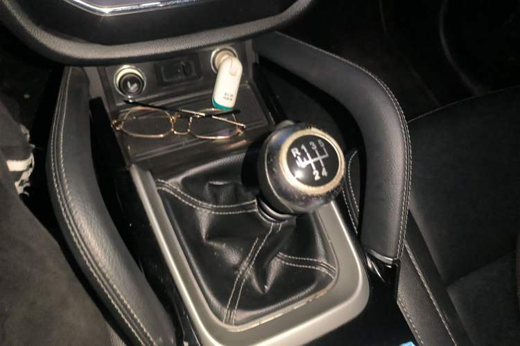 Used Zotye SR7 2016 1.5T Manual Cube Road Edition China IV Standard