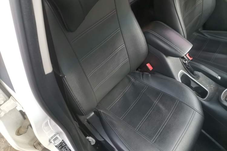 Used Baojun 510 2017 1.5L Manual Fashion Model