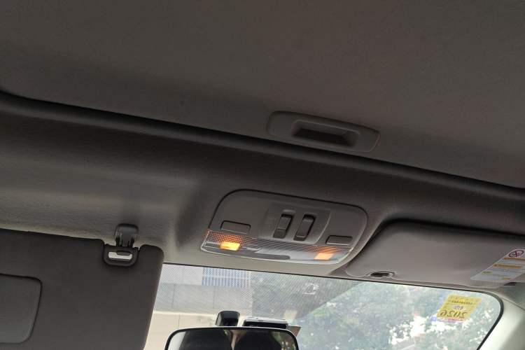 Used Subaru XV 2012 2.0i Elite Edition