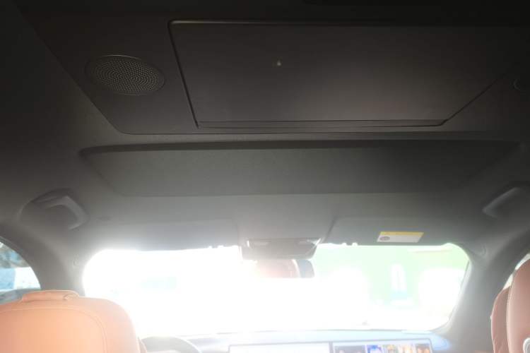 Used Li Auto L9 2022 Max model
