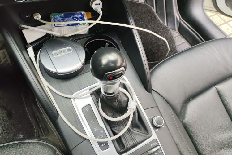 Used Audi A3 2018 30th Anniversary Edition Sportback 35 TFSI Style Model Gear Lever