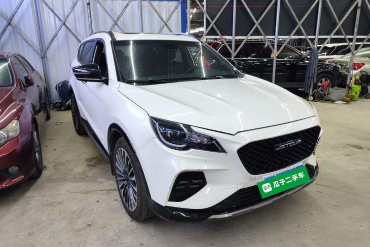 Used JETOUR X70 Coupe 2020 1.6T DCT CoolFuel 7-seater Front Right 45 Deg