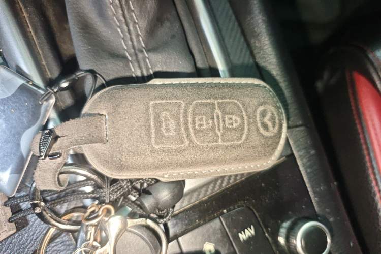 Used Mazda 3 Axela 2017 Sedan 1.5L Automatic Comfort Model Emission Standard China V