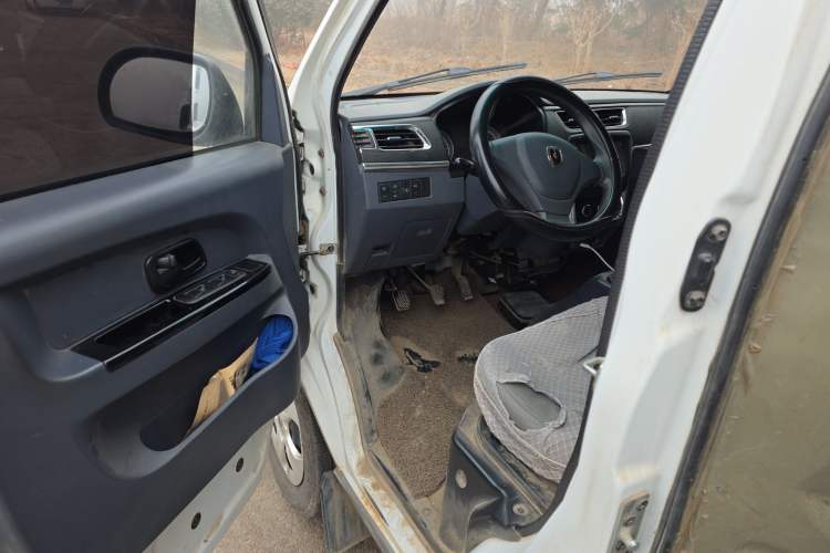 Used Jinbei Hiace X30 2022 1.5L Cargo Version China VI SWC15M Driver Seat