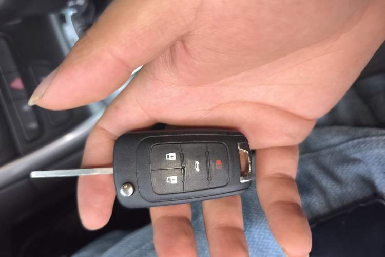 Used Chevrolet Malibu 2014 2.0L Automatic Luxury Edition Vehicle Key