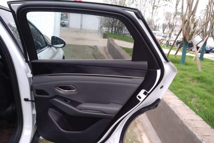 Used BYD Qin L 2024 DM-i 80KM Leading Model