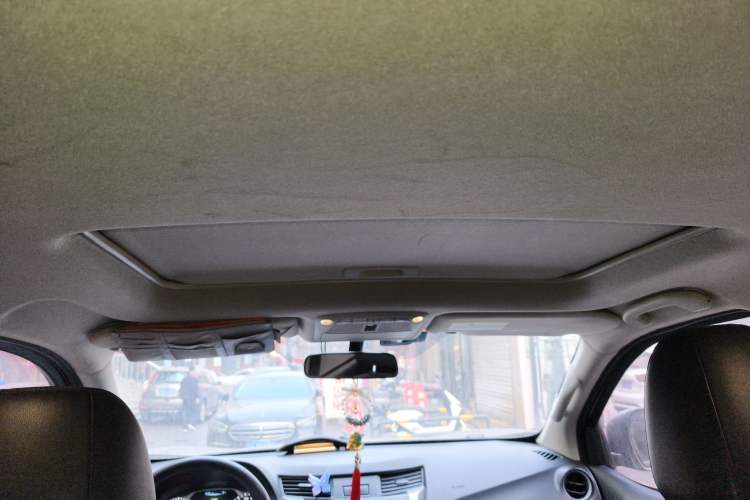 Used Nissan Terra 2018 2.5L Automatic 2WD Luxury Edition