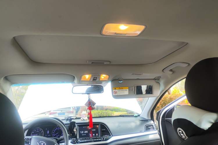 Used Hyundai Elantra (6th Generation / Lingdong) 2016 1.6L Automatic ZhiXuan – Elite Version Headliner