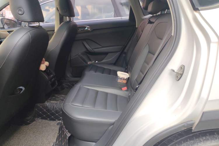 Used Volkswagen Tharu 2019 280TSI Two-Wheel Drive Luxury Version China VI Standard