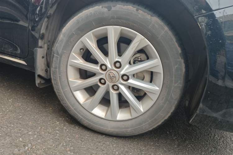 Used Toyota Camry 2012 2.0G Luxury Edition Right Front Wheel Hub