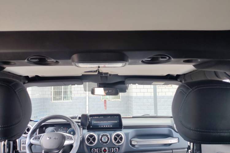 Used BAIC Off-Road BJ40 2020 2.0T Automatic Four-Wheel Drive Urban Hunter Edition Chivalrous Type
