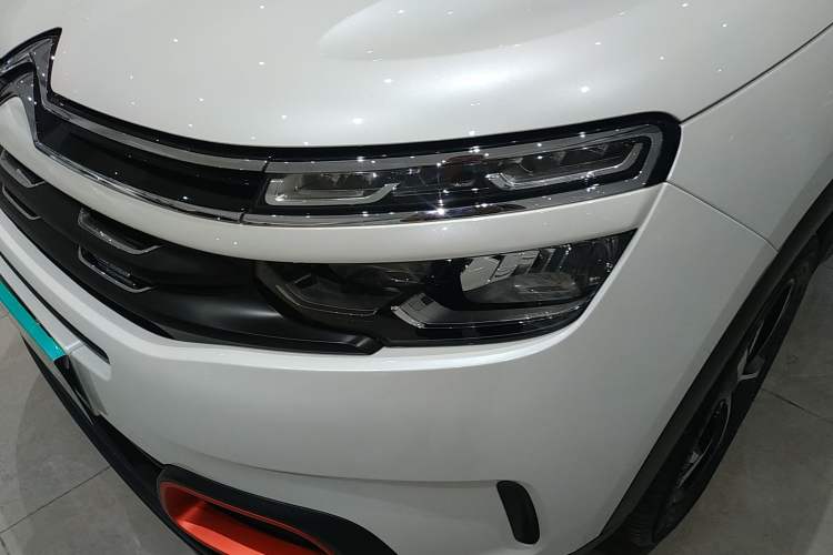 Used Citroen C5 AIRCROSS 2017 350THP Fashion Edition Left Front Headlight