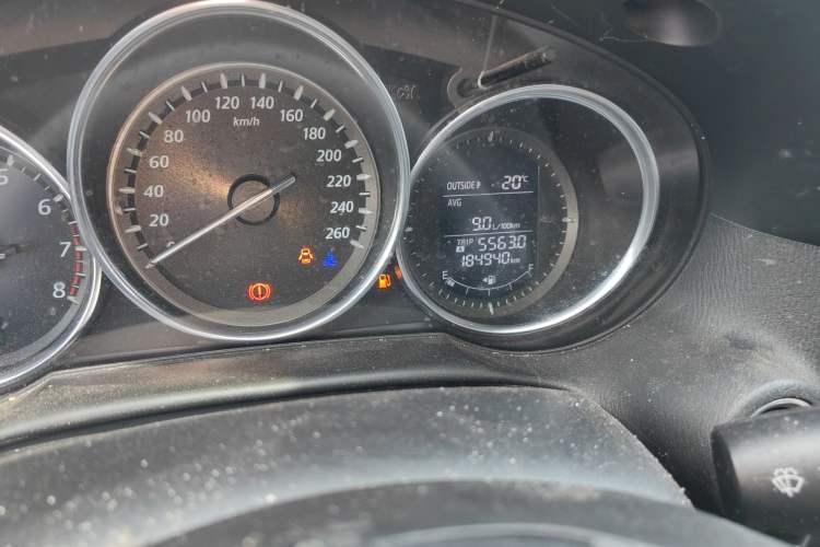 Used Mazda CX-5 2014 2.0L Automatic Two-Wheel Drive Urban Version Odometer Close Up