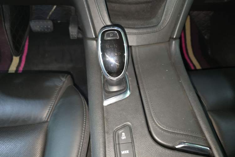 Used Cadillac XT5 2016 25T Luxury Model