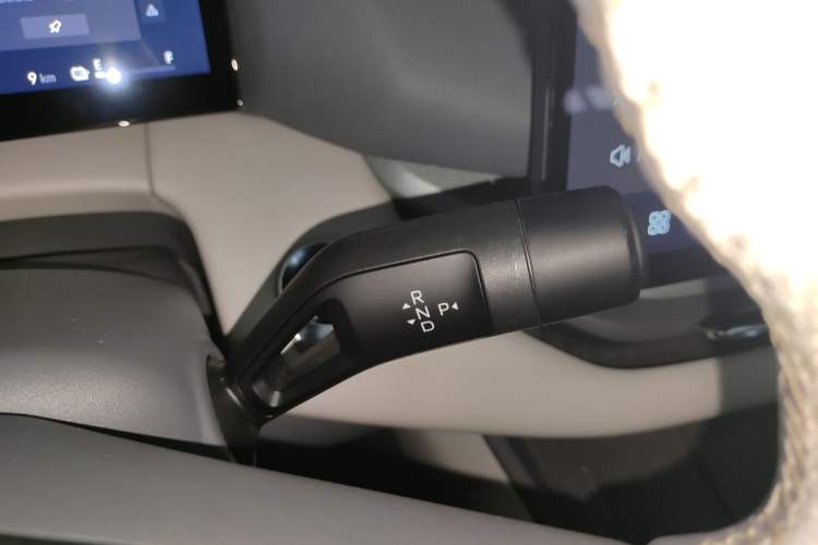 Used Lynk & Co 06 EM-P 2023 EM-P 126 Long-Range Halo