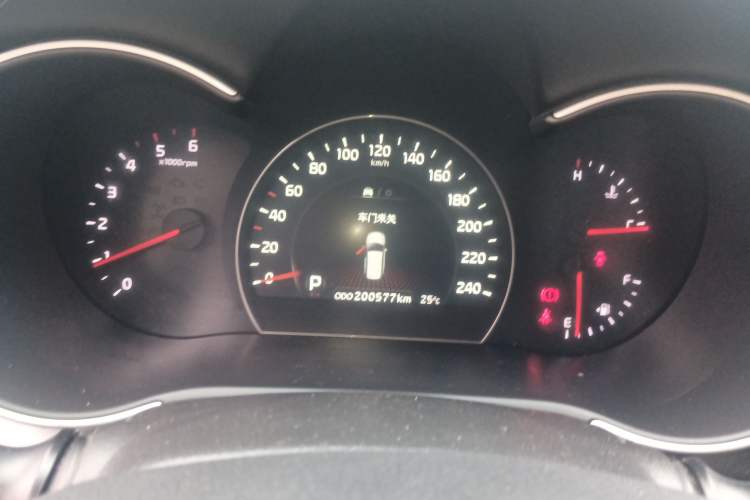 Used Kia Sorento 2013 2.2T 7-seat Diesel Luxury Edition
