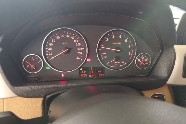 Used BMW 3 Series 2015 320Li Luxury Edition Fashion Model Instrument Cluster