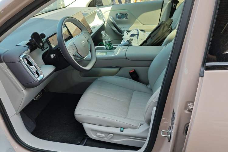 Used Leapmotor B01 2025 650 LiDAR Edition
