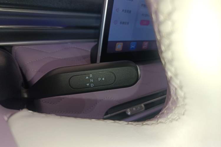 Used Dongfeng NAMMI 01 2024 New Edition 430 Plus Smart+
