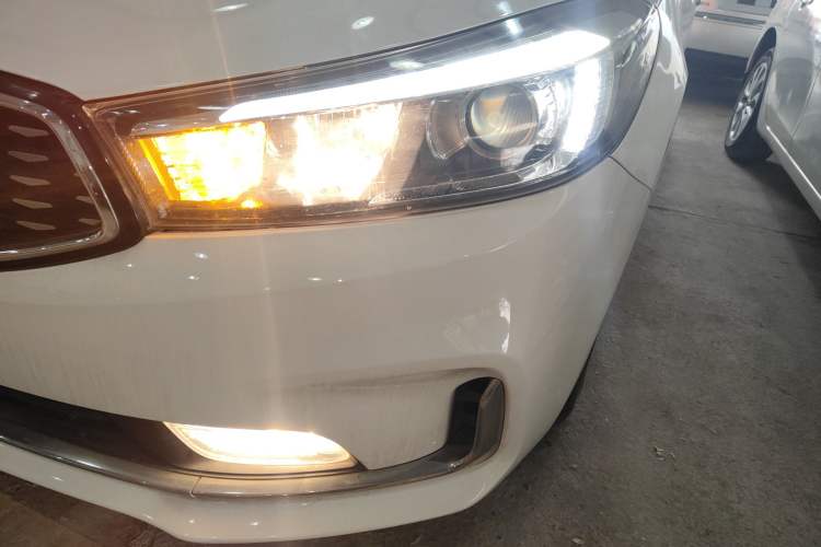 Used Kia K3 2016 1.6L Automatic GLS
