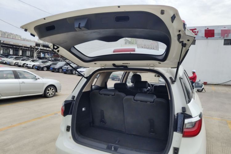 Used BYD Song MAX 2017 1.5T Automatic Smart Connect Elite 7-Seater
