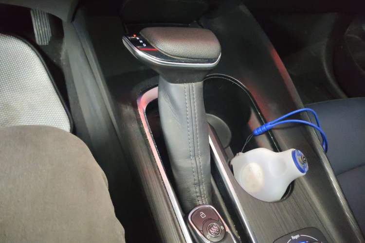 Used Buick Velite 6 2023 430km Range Commuter Version