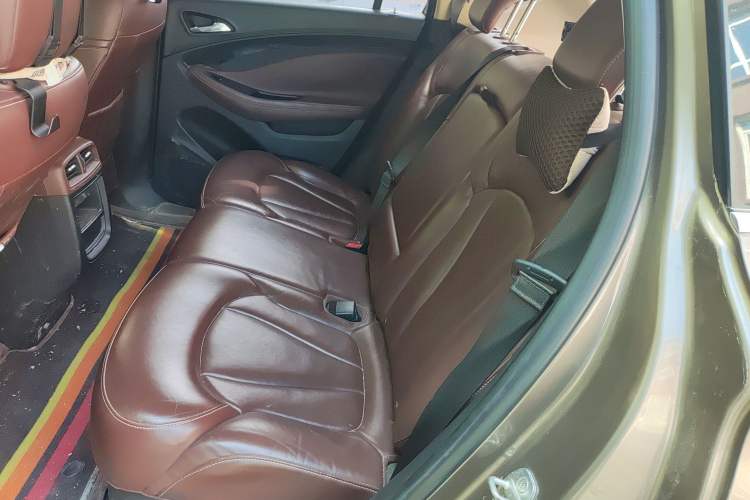 Used Buick Envision 2015 20T Four-Wheel Drive Elite Model Left Rear Seat