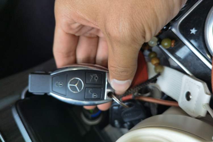 Used Mercedes-Benz C-Class 2015 C 260 L