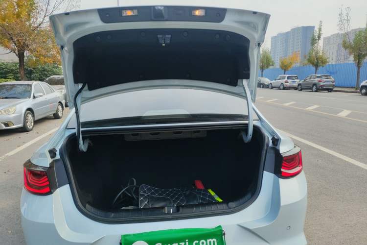 Used Geely Auto Emgrand L HiP 2022 1.5TD-DHT Pro 100KM Super Swift