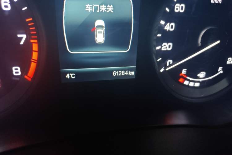 Used Changan CS55 2017 1.5T Manual Colorful Edition
